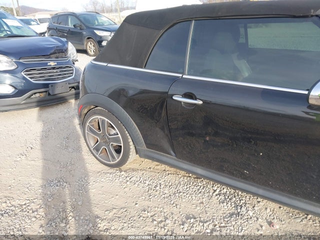 2010 MINI COOPER S WMWMS3C51ATY50740 Photo 5