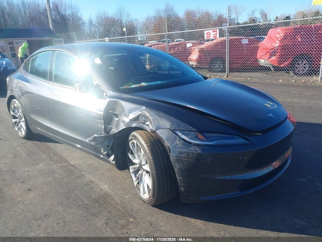 2024 TESLA MODEL 3 5YJ3E1EB7RF827409 Photo 0