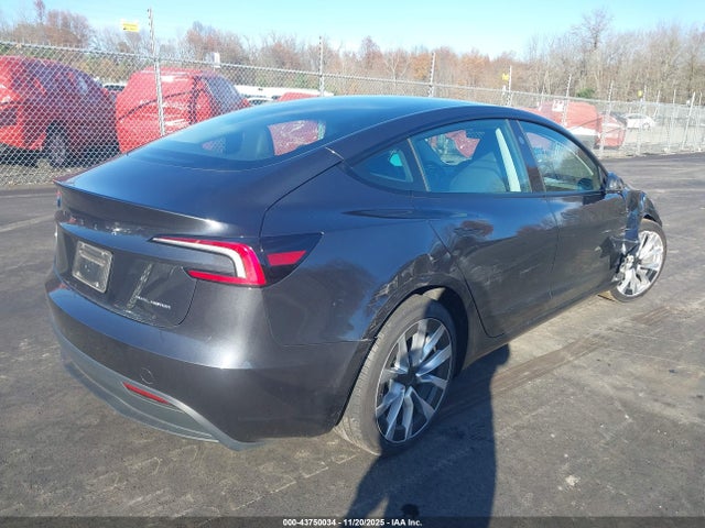 2024 TESLA MODEL 3 5YJ3E1EB7RF827409 Photo 3