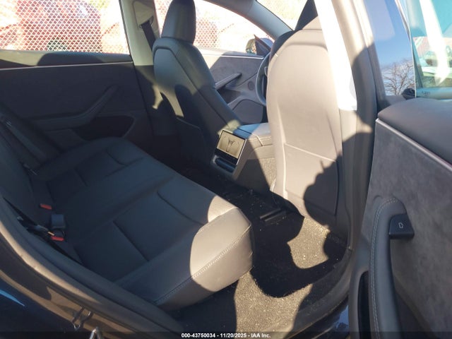 2024 TESLA MODEL 3 5YJ3E1EB7RF827409 Photo 7