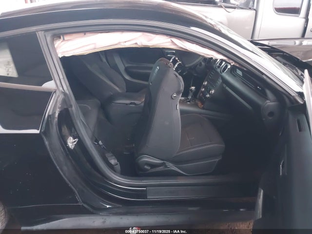 1FA6P8AM5H5312888 Ford Mustang V6