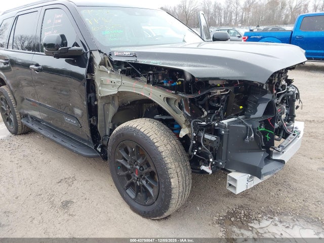 Toyota Sequoia Platinum 2024 7SVAAABA2RX046288 Image 17