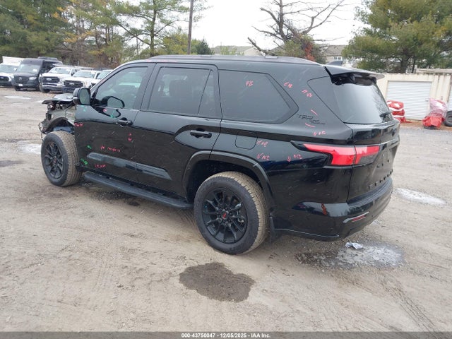 2024 TOYOTA SEQUOIA 7SVAAABA2RX046288 Photo 2