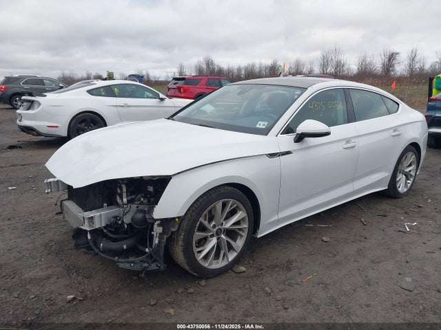 2021 AUDI A5 SPORTBACK WAUCBCF57MA037930 Photo 1