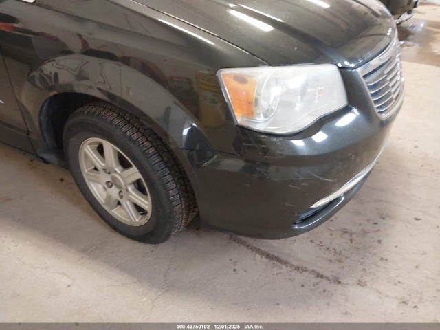 43750102 :رقم المزاد ، 2C4RC1BG6CR106820 vin ، 2012 Chrysler Town & Country Touring مزاد بيع