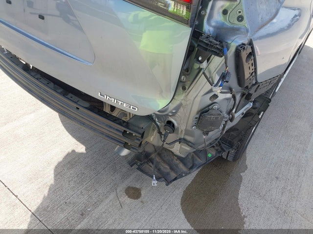 Toyota Highlander Limited 2023 5TDKDRAH2PS027794 Image 17
