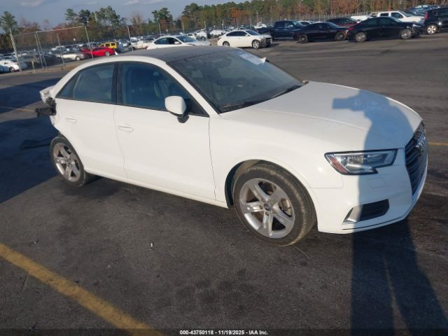 2017 AUDI A3 WAUAUGFF3H1030674