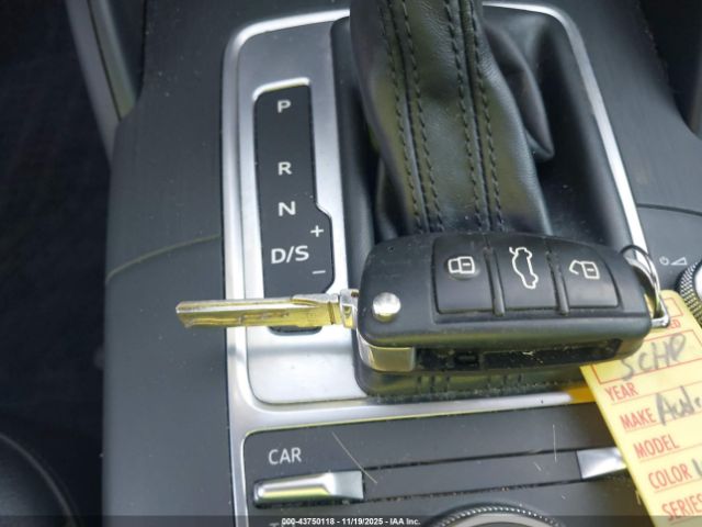 2017 AUDI A3 WAUAUGFF3H1030674 Photo 10