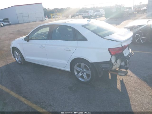 2017 AUDI A3 WAUAUGFF3H1030674 Photo 2