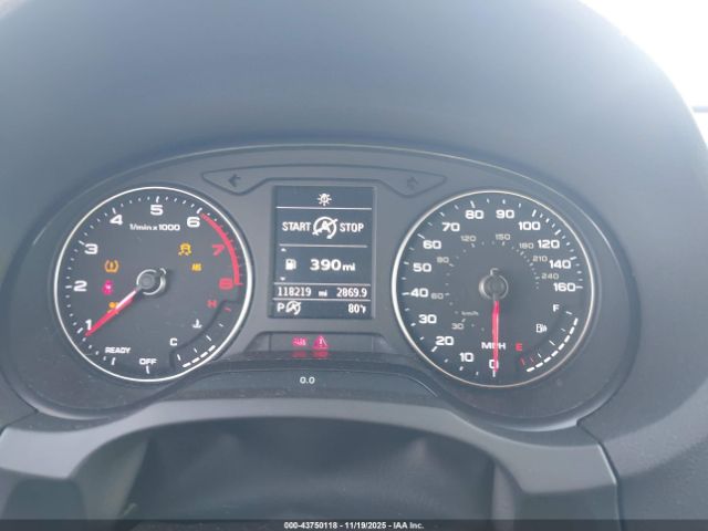 2017 AUDI A3 WAUAUGFF3H1030674 Photo 6