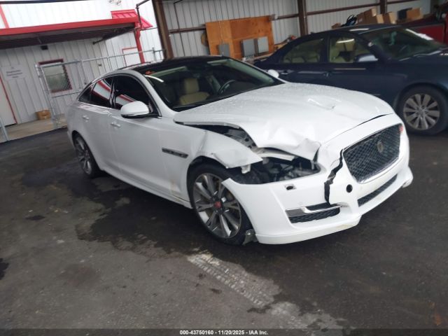 2019 JAGUAR XJ SAJWA1C74K8W19759 Photo 0