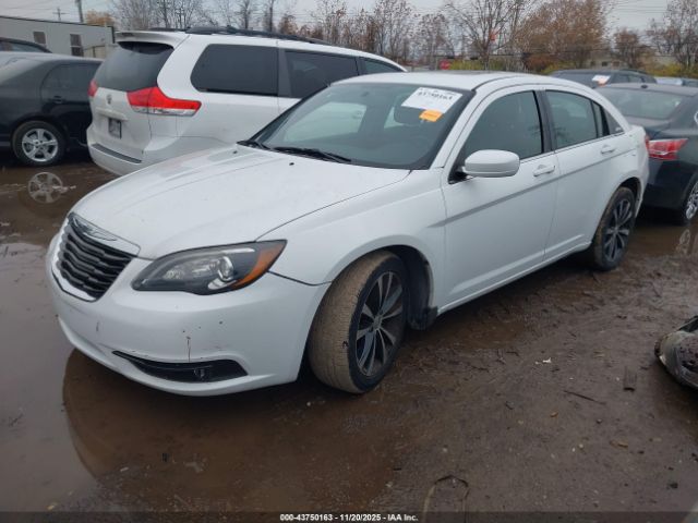 2012 CHRYSLER 200 1C3CCBBG4CN251268 Photo 1