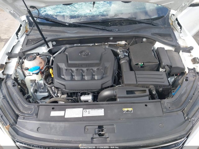 Volkswagen Passat 2.0t Se 2018 1VWBA7A39JC016895 Image 10