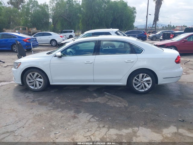 Volkswagen Passat 2.0t Se 2018 1VWBA7A39JC016895 Image 15