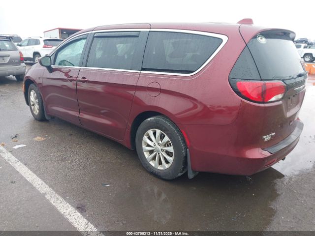 2017 CHRYSLER PACIFICA 2C4RC1DG1HR778935 Photo 2