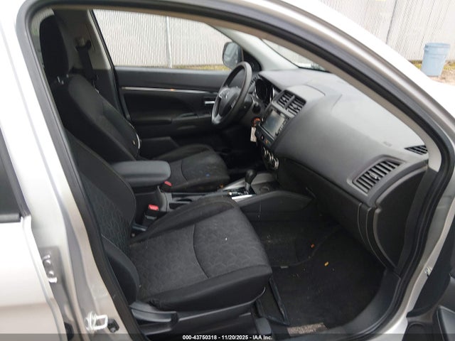 2020 MITSUBISHI OUTLANDER SPORT JA4AP3AUXLU001859 Photo 4