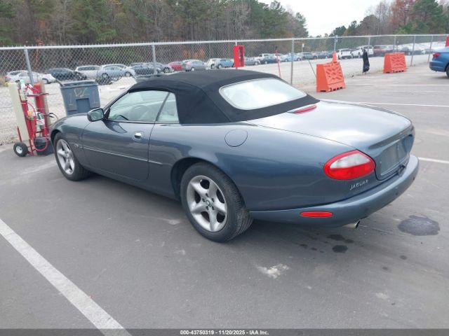 2000 JAGUAR XK8 SAJJA42C6YNA04217 Photo 2
