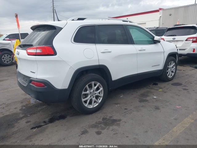 Jeep Cherokee Latitude 2016 1C4PJMCS2GW252775 Image 4