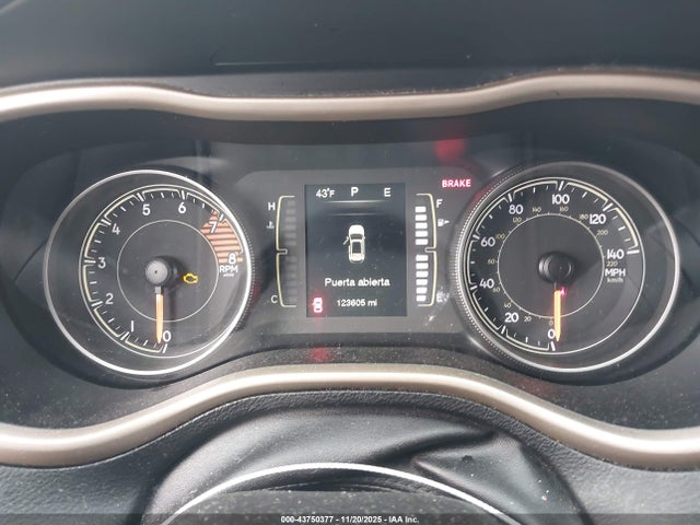 Jeep Cherokee Latitude 2016 1C4PJMCS2GW252775 Image 7