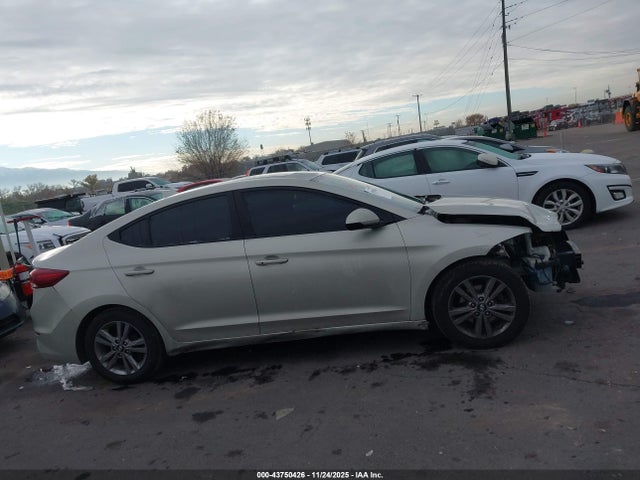 Hyundai Elantra 2017 KMHD84LF0HU396139 Image 14