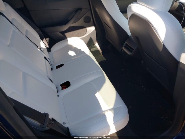 2024 TESLA MODEL Y 7SAYGDEE7RF171033 Photo 7
