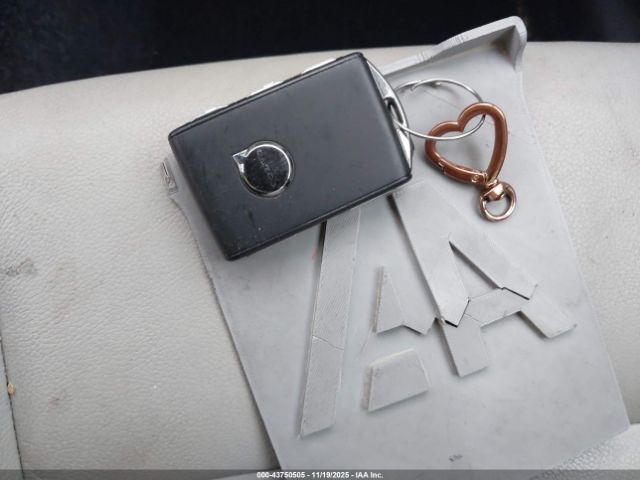 2019 VOLVO XC40 YV4162UK7K2101924 Photo 10