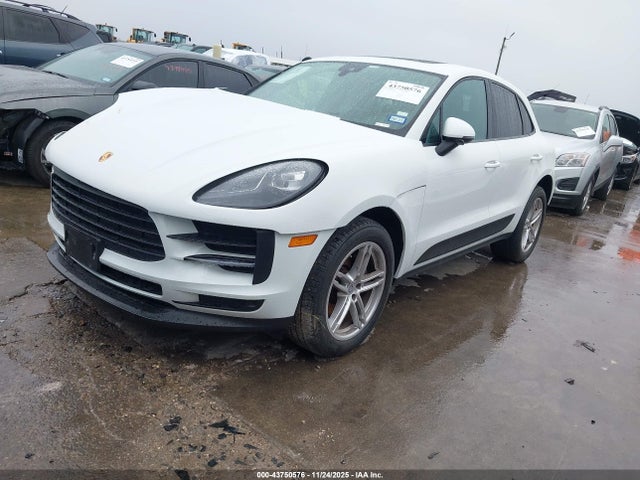 2020 PORSCHE MACAN WP1AA2A56LLB14805 Photo 1