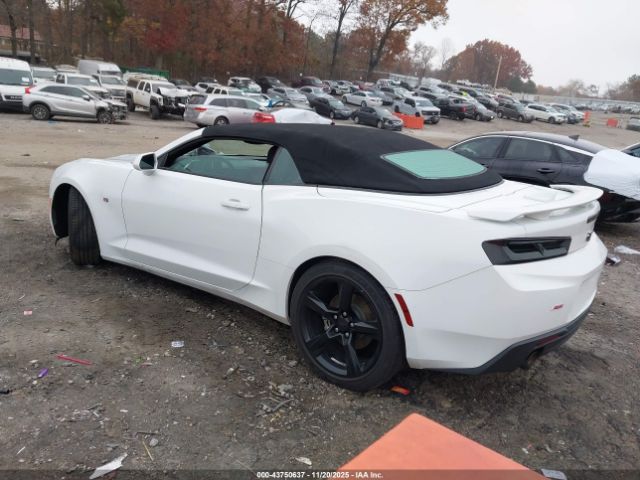 2018 CHEVROLET CAMARO 1G1FB3DS2J0100712 Photo 2