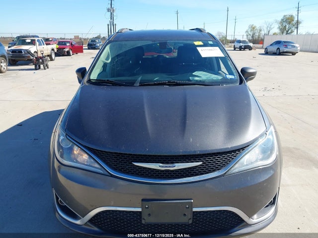 Chrysler Pacifica Touring L 2019 2C4RC1BG3KR704703 Image 12