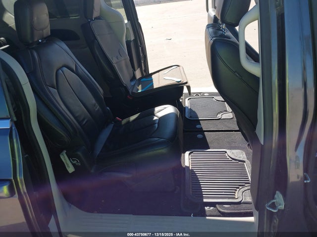 Chrysler Pacifica Touring L 2019 2C4RC1BG3KR704703 Image 8