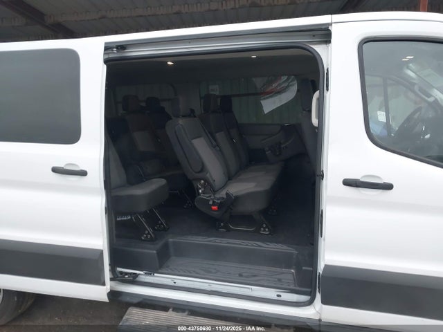 Продаж на аукціоні авто 2022 Ford Transit-350 Passenger Van Xlt, vin: 1FBAX2Y81NKA63291, номер лоту: 43750680