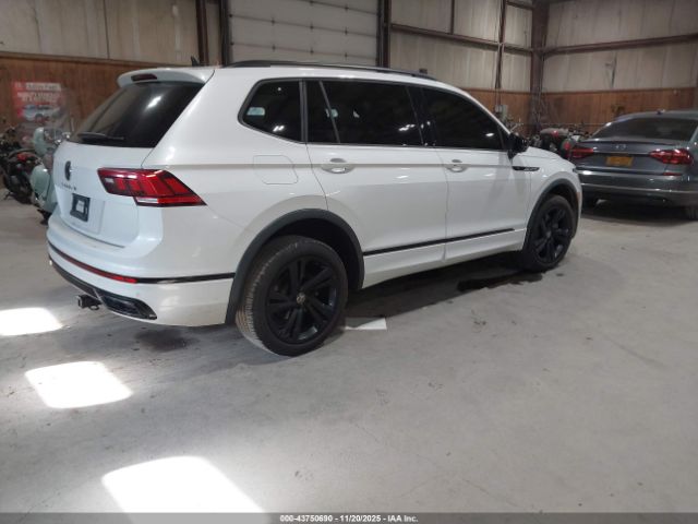 2024 VOLKSWAGEN TIGUAN 3VVCB7AX3RM115828 Photo 3