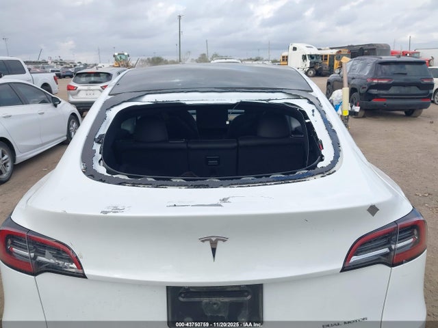 2024 TESLA MODEL Y 7SAYGDEE7RA280301 Photo 5