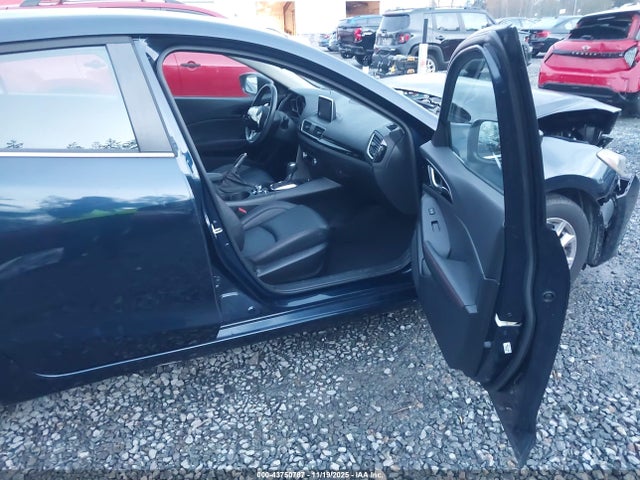 2016 MAZDA MAZDA3 JM1BM1X73G1282676 Photo 4