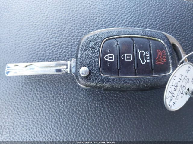 2017 HYUNDAI TUCSON KM8J3CA47HU403181 Photo 10