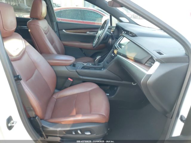 2020 CADILLAC XT5 1GYKNCRS3LZ118053 Photo 4