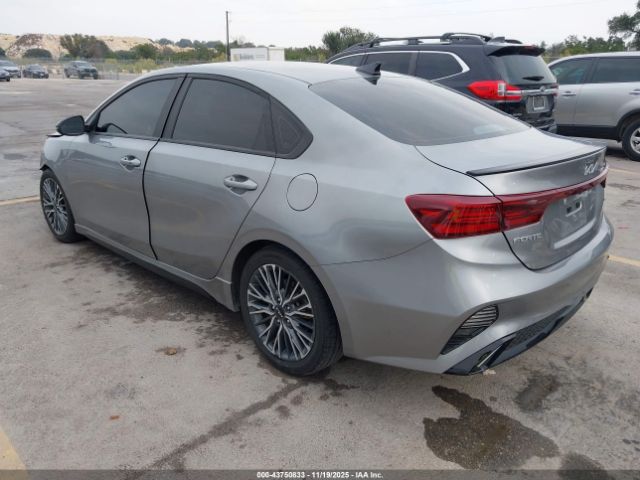 2023 KIA FORTE 3KPF54ADXPE579732 Photo 2
