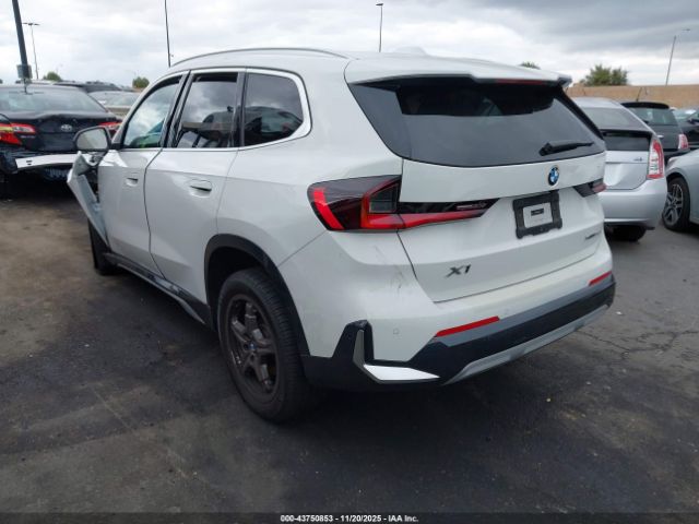 2023 BMW X1 WBX73EF06P5X57415 Photo 2