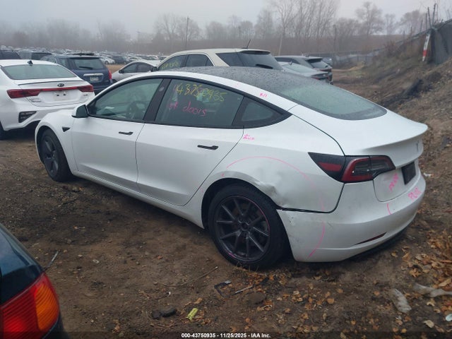2023 TESLA MODEL 3 5YJ3E1EBXPF477819 Photo 2