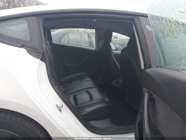 2023 TESLA MODEL 3 5YJ3E1EBXPF477819 Photo 7