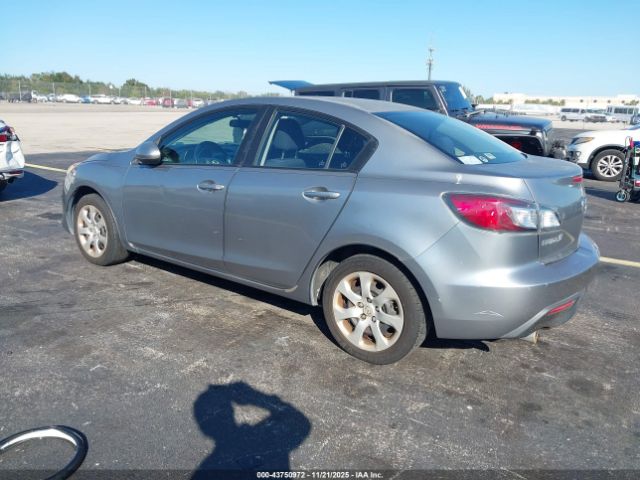 2010 MAZDA MAZDA3 JM1BL1SF1A1198901 Photo 2
