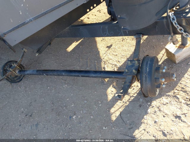 Palomino 37' Bumper Pull 2017 4X4TPUN26HP066317 Image 11