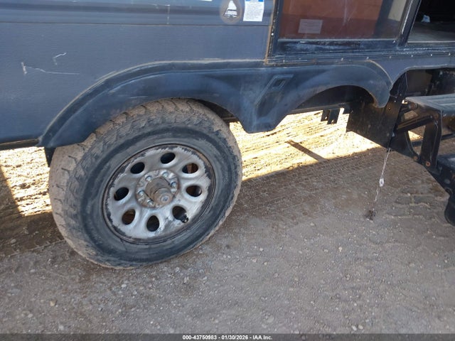Palomino 37' Bumper Pull 2017 4X4TPUN26HP066317 Image 7
