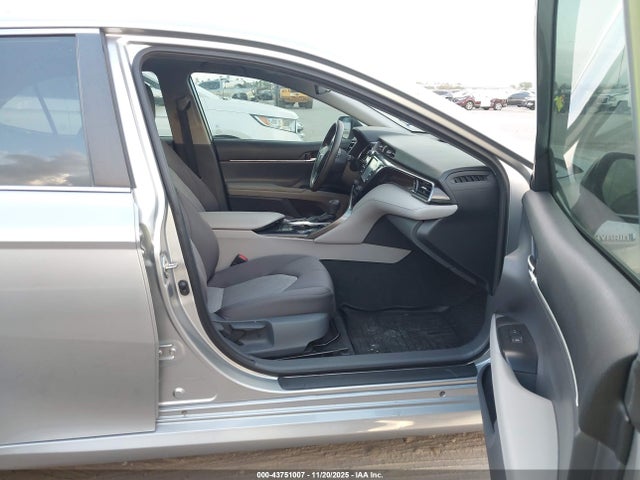 2019 TOYOTA CAMRY HYBRID 4T1B31HK5KU514302 Photo 4