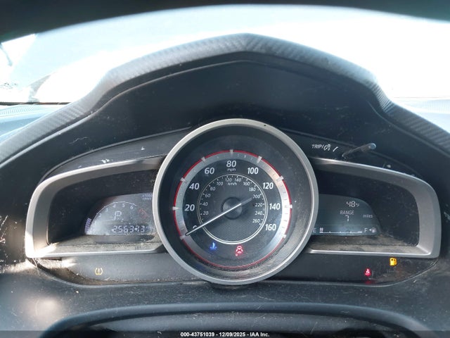 JM1BM1U79G1303583 Mazda Mazda3 I Sport