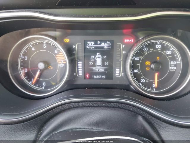 2019 JEEP CHEROKEE 1C4PJLCB5KD249027 Photo 6