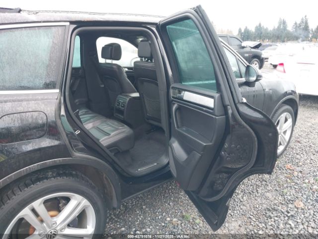 2014 VOLKSWAGEN TOUAREG WVGDP9BP8ED010170 Photo 7