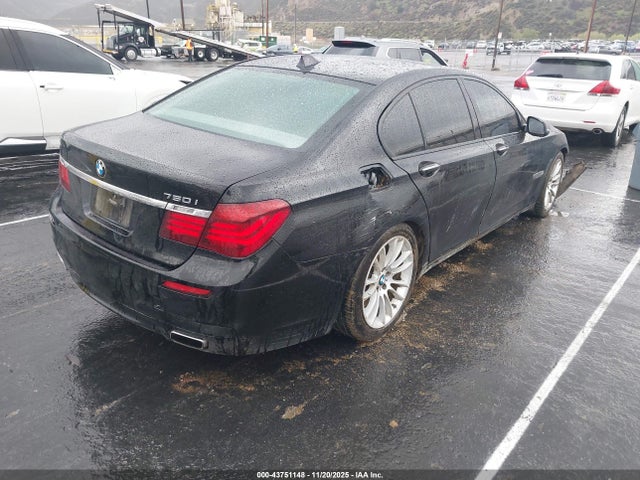WBAYA8C56ED228149 BMW 750i