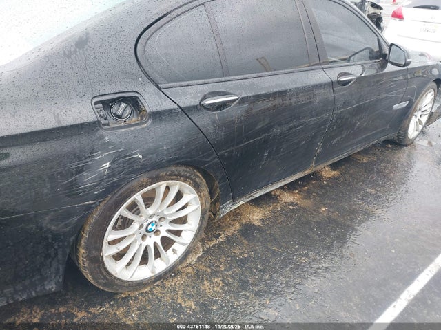 WBAYA8C56ED228149 BMW 750i