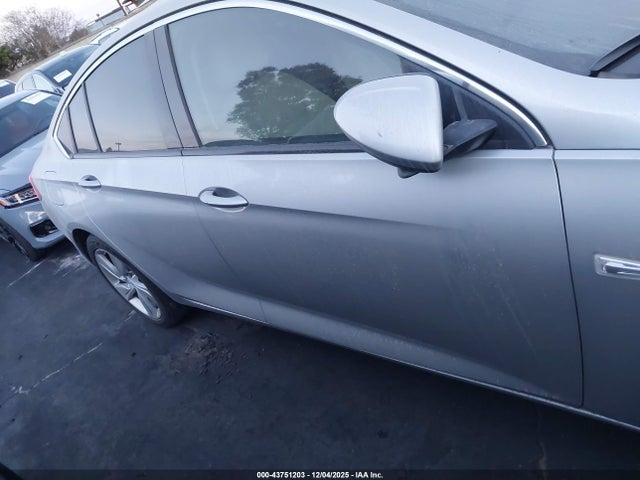 W04GL6SX3L1015037 Buick Regal Sportback Fwd Preferred